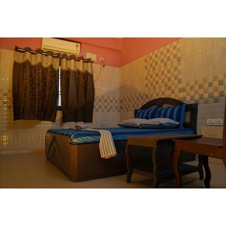 Sri Ram Lodge Веланканни Экстерьер фото